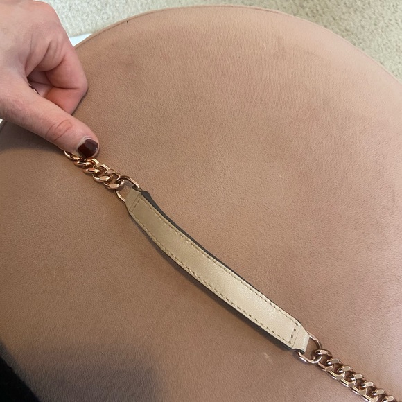 Michael Kors Light Pink Bag with Rose Gold - Picture 10 of 12